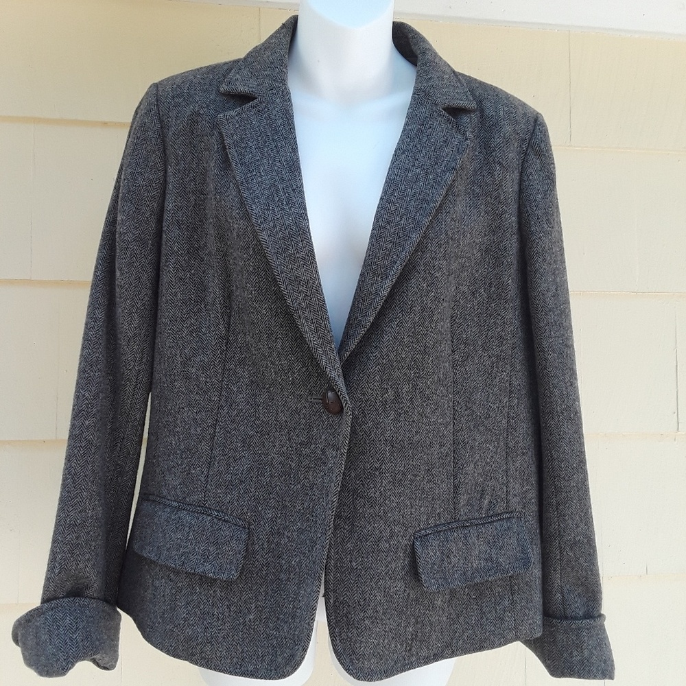 J Crew schoolboy blazer